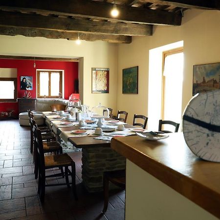 Girfalco Country House Bed & Breakfast Урбино Екстериор снимка