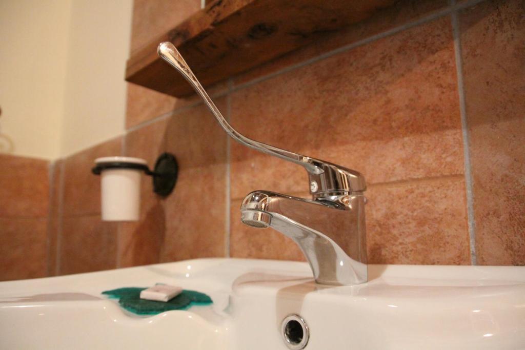 Girfalco Country House Bed & Breakfast Урбино Стая снимка
