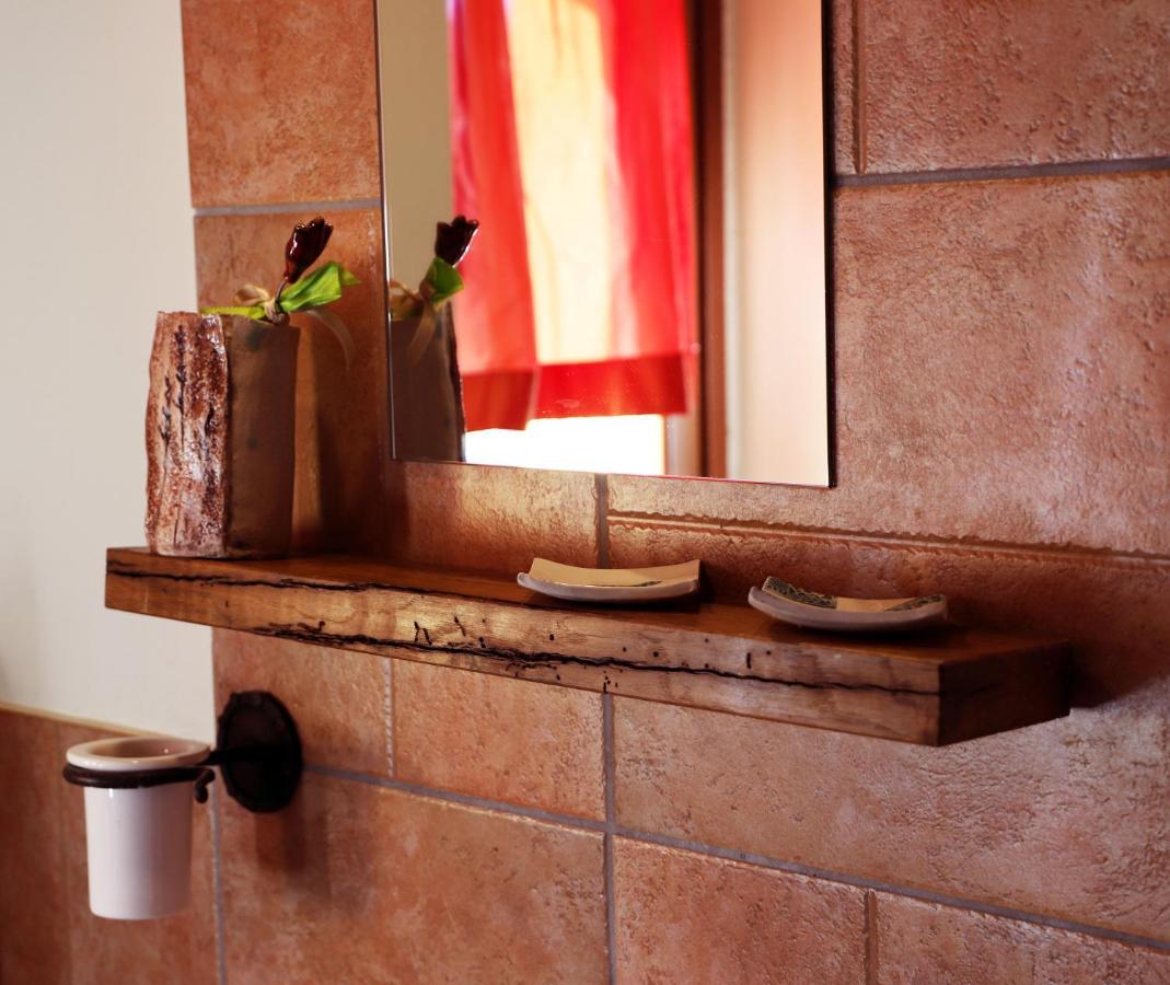 Girfalco Country House Bed & Breakfast Урбино Екстериор снимка